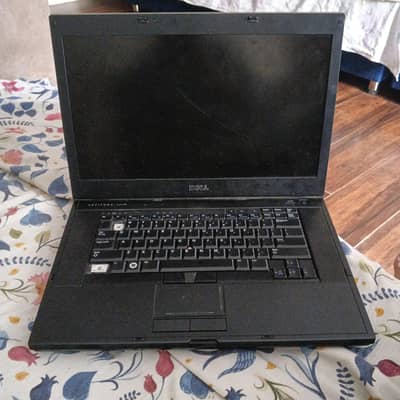 Dell latitude E6510Window 10 in use forsal. Play able for GTA VICE city
