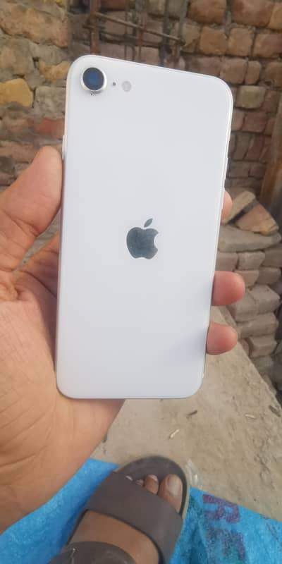 Apple iPhone SE 2020