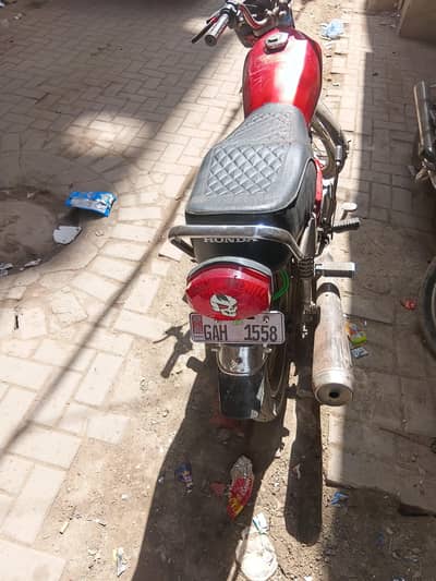 honda 125 engin me. koi kam nhi bilkul ok hai
