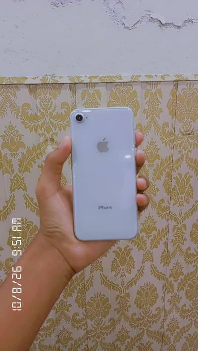 Apple iPhone 8