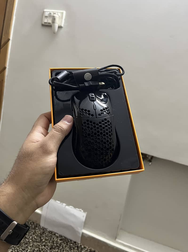 Glorious Mouse Model O 3