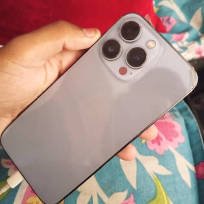 Apple iPhone 13 Pro