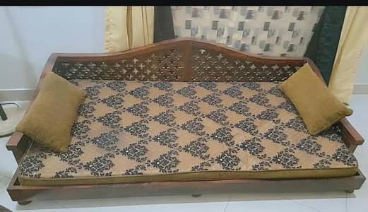 Pure chiniotti wooden dewan bed
