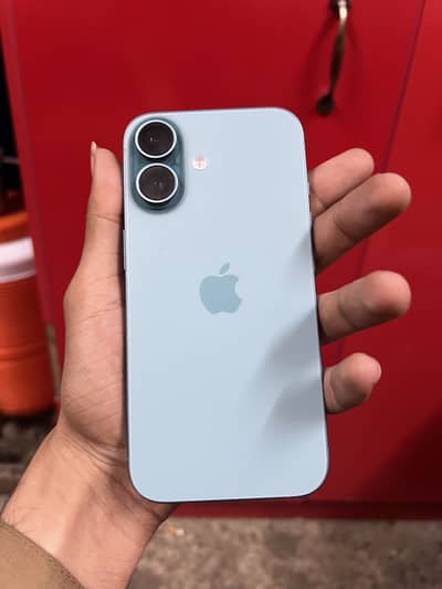 iPhone 16