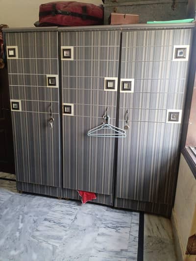 Furniture Set For Sale – Rs. 55,000