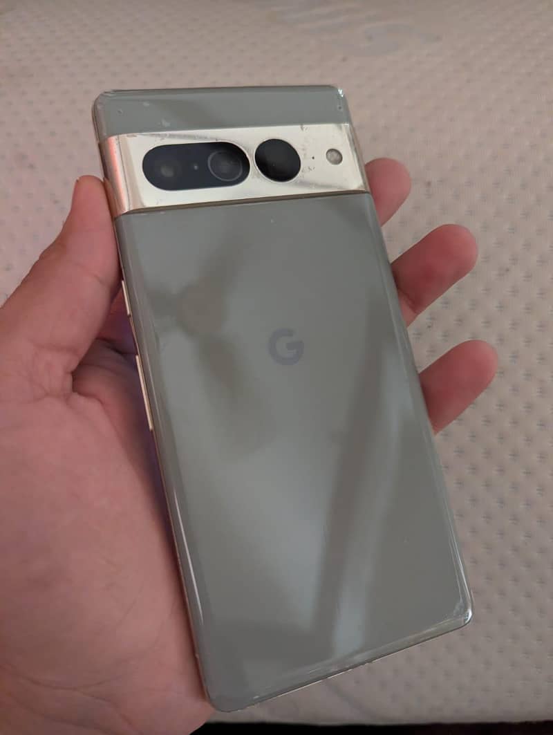 Google Pixel 7 Pro 0