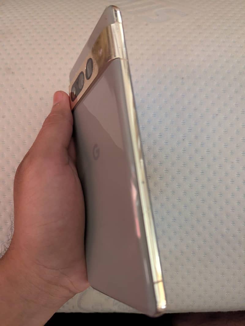 Google Pixel 7 Pro 2