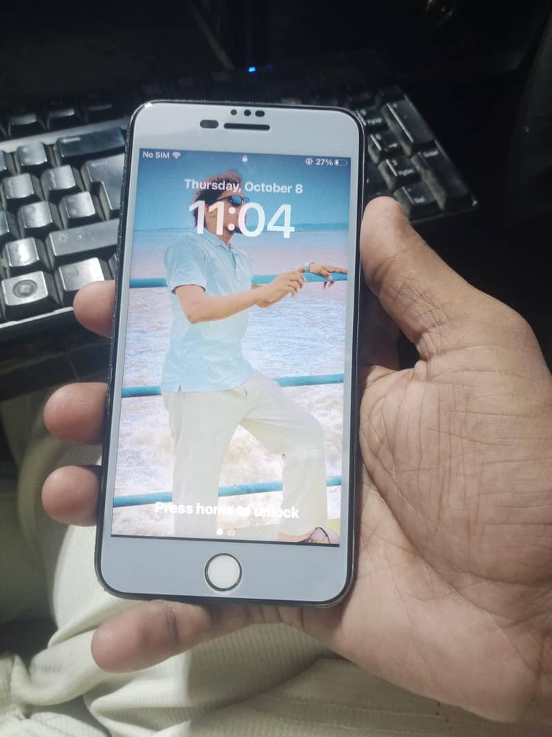 iphone 8 plus 1