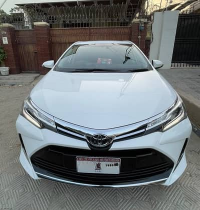 Toyota Corolla Altis Grande 2025