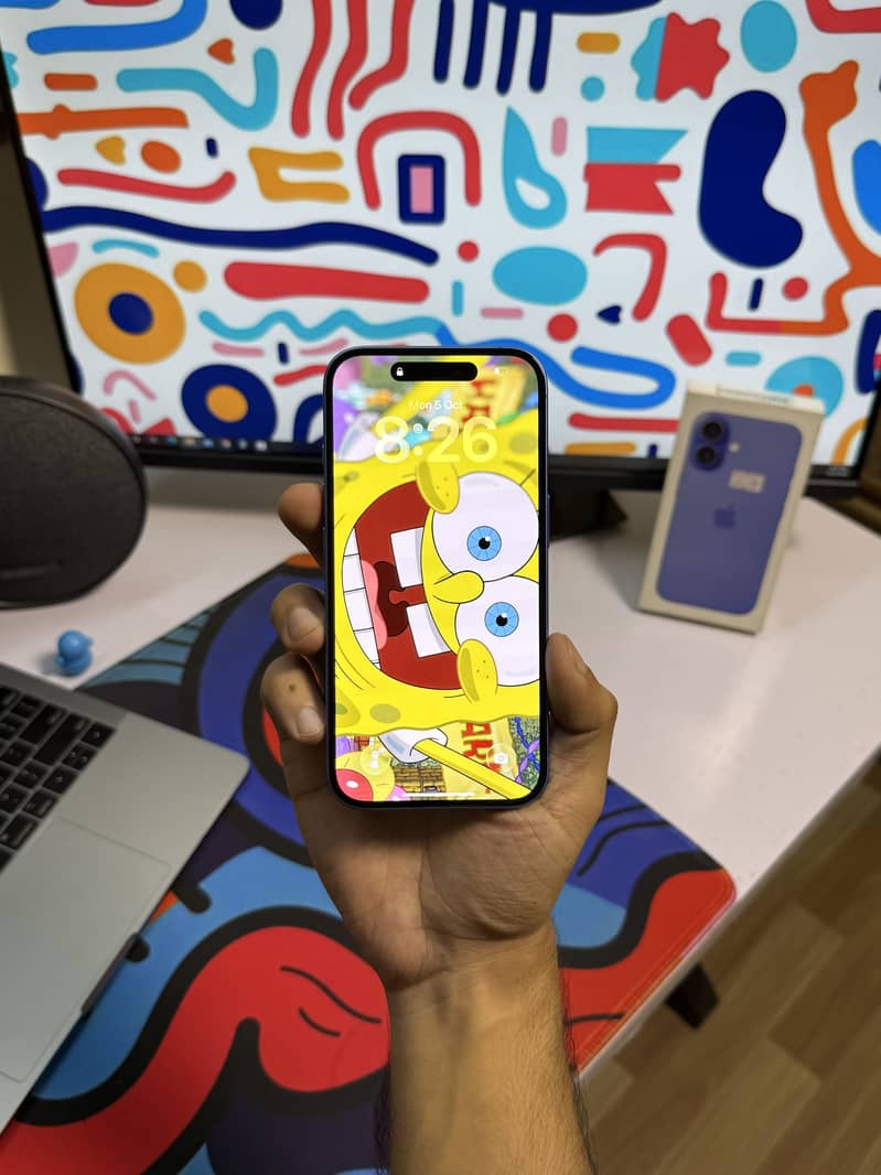 Apple iPhone 16 2