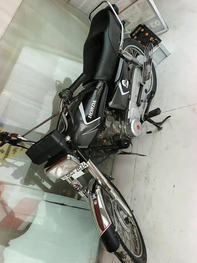 Honda CG 125 good condition no issue ready to use