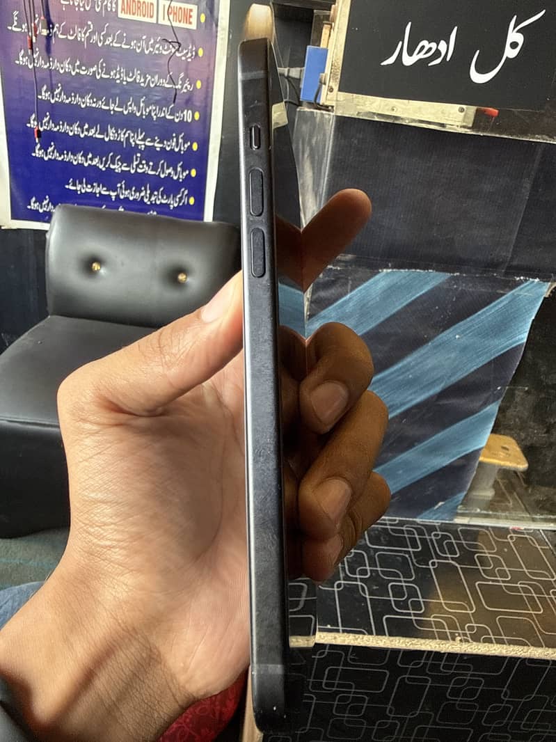 Apple iPhone 15 plus 2