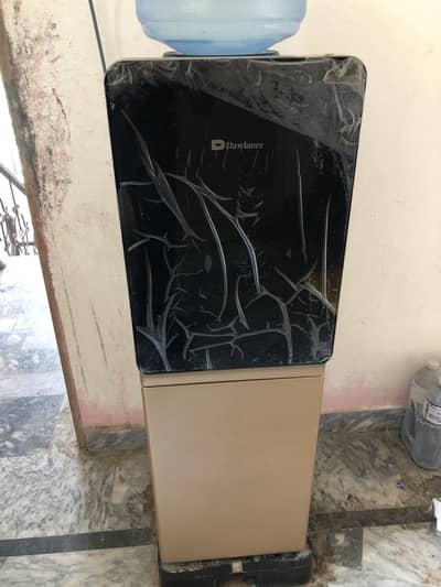 Dispenser new condition 15 days used just