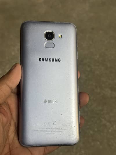 Samsung Mobile J6