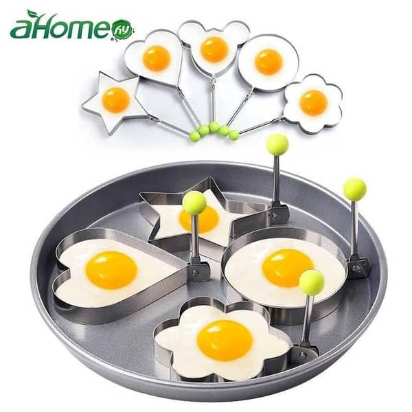 T  Fried Egg Mold, Pack of 4 Stainless Steel Egg Ring Egg Shaper Pancake Mold Heart/Round/Star/Flower Shapes