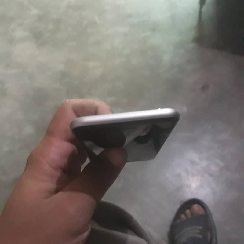 Apple iPhone 6 4
