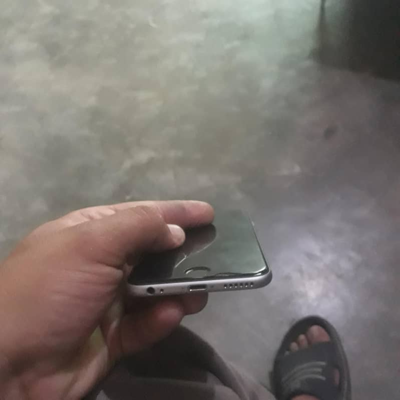 Apple iPhone 6 5