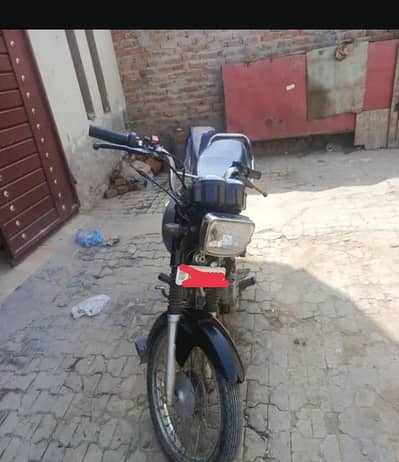 YAMAHA JUNOON