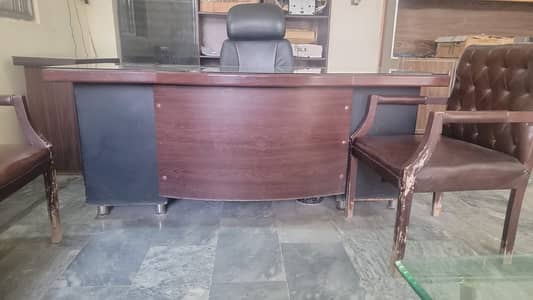 Executive Office Table / Manager Desk – Used