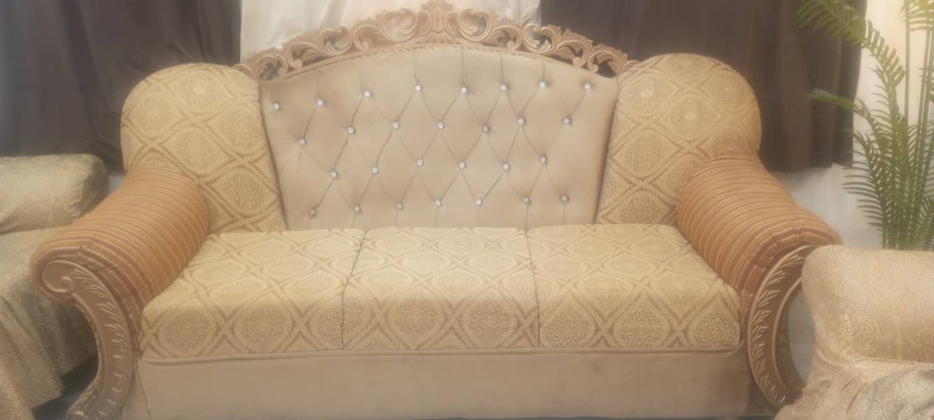 sofa set complete with Sofa covers 8