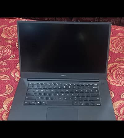 Dell Precision 5540 | i7 9th Gen H | NVIDIA T2000 4GB