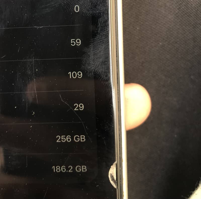 Apple iPhone 11 5