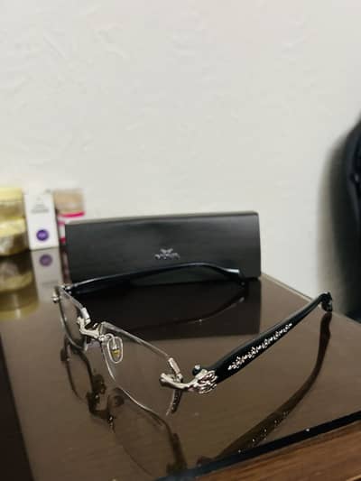 New trendy frameless frame glasses