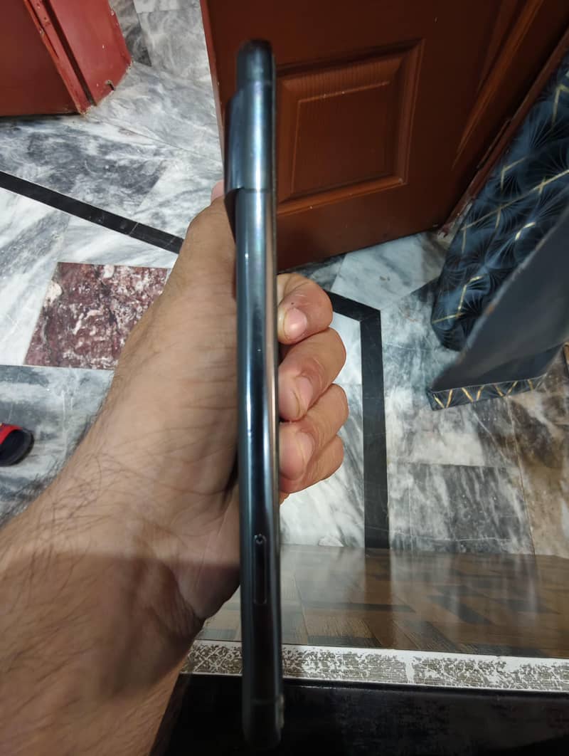 Google Pixel 8 Pro 2