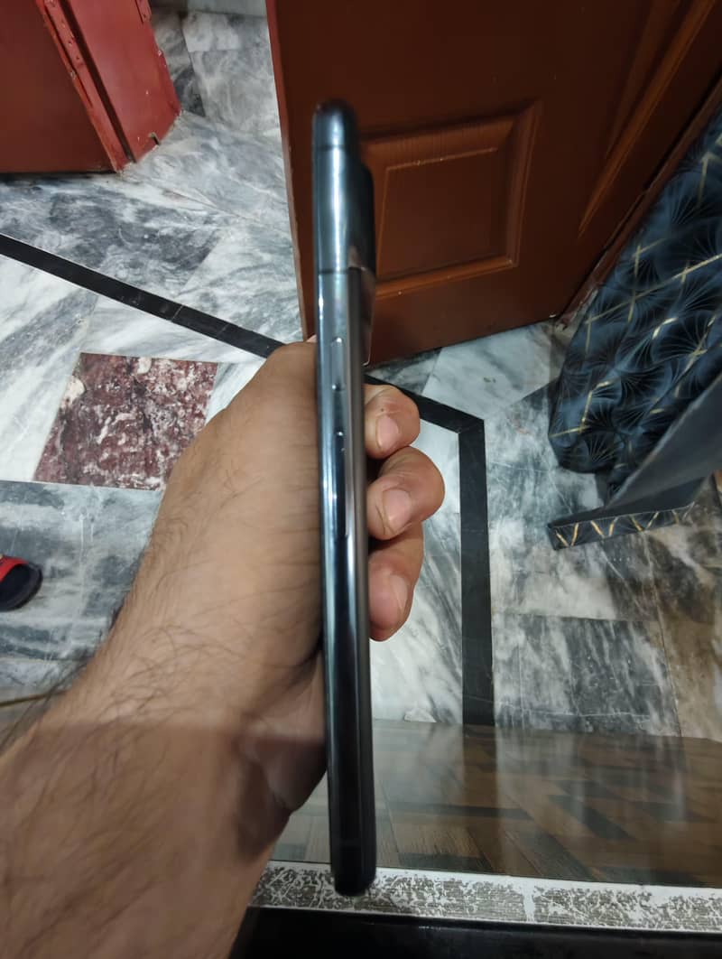 Google Pixel 8 Pro 4