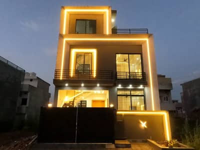 A 1000 Square Feet House Located In I-11/2 Is Available For sale