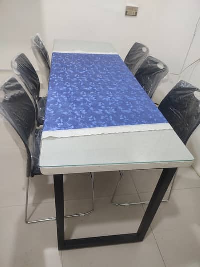 Table size 2 x 6
