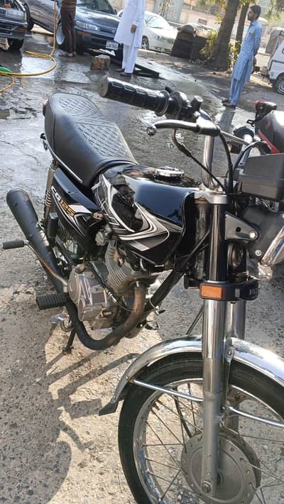 CG 125 2016 MODEL WITH DOUBLE SAMAAN.