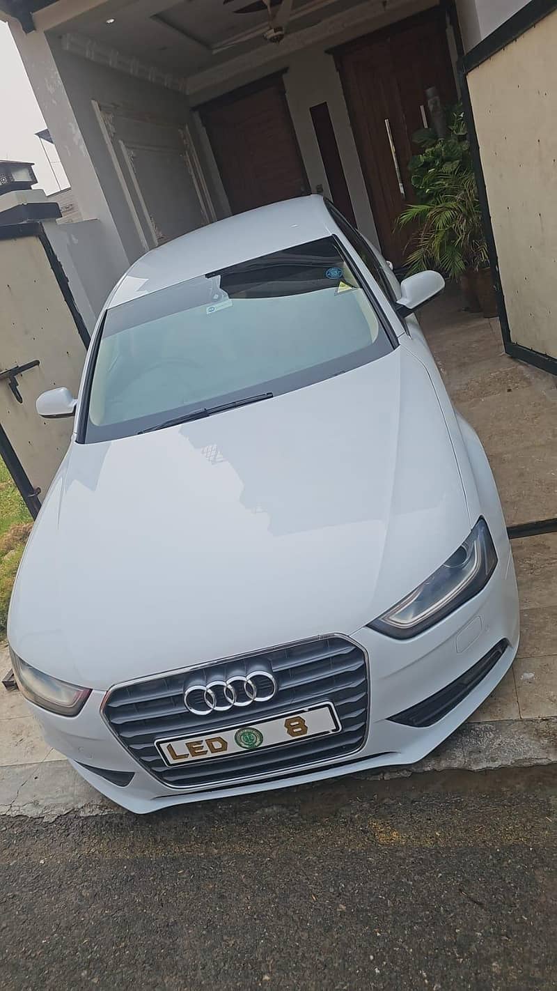 Audi A4 2012 9