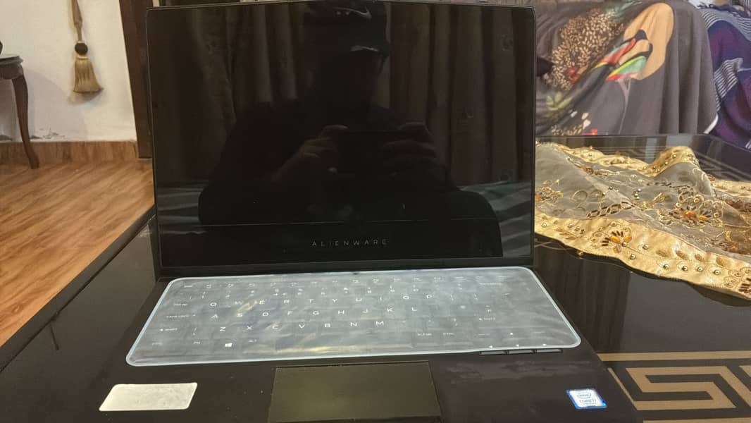 Alienware 13r3 Oled touch screen 3