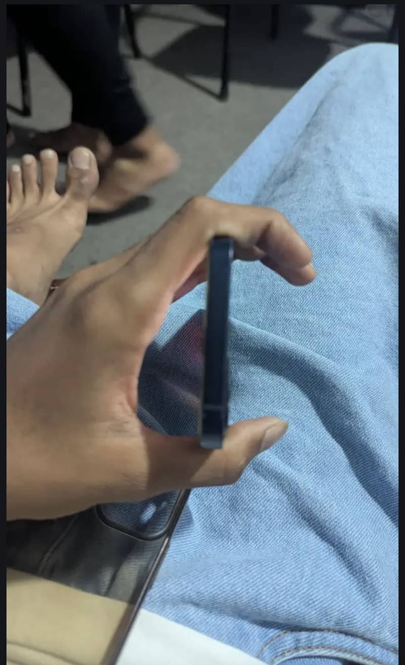 Apple iPhone 12 5