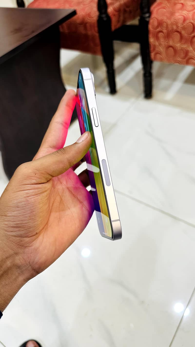 iPhone 14 plus jv 4
