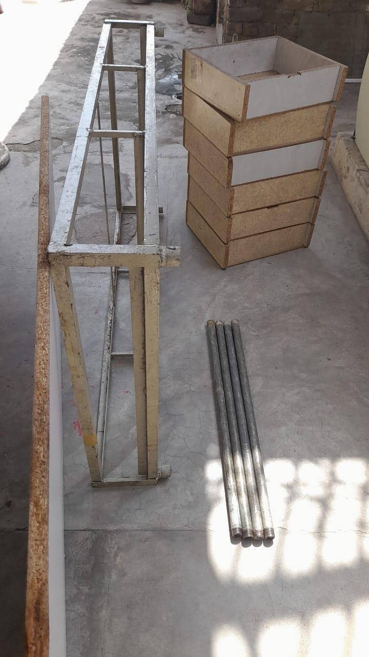 un installable table 2