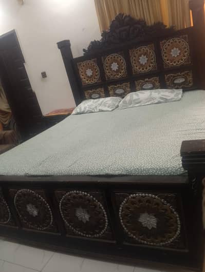 Chanioti king size bed with 2 side tables and dressing table.