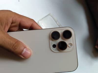 Apple iPhone 16 Pro Max