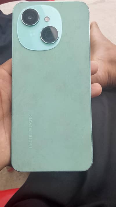 Tecno Spark Go 1