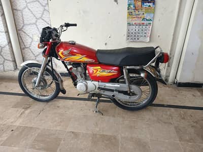 Honda 125 motorcycle