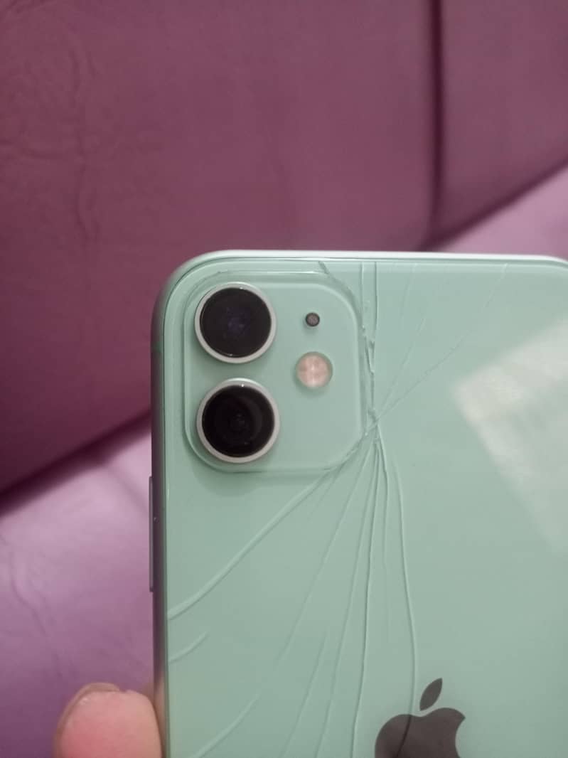 Apple iPhone 11 6