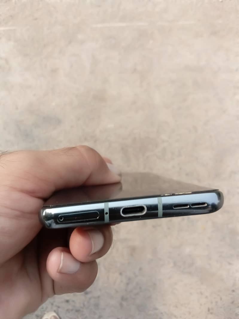 One Plus 9 Pro 1