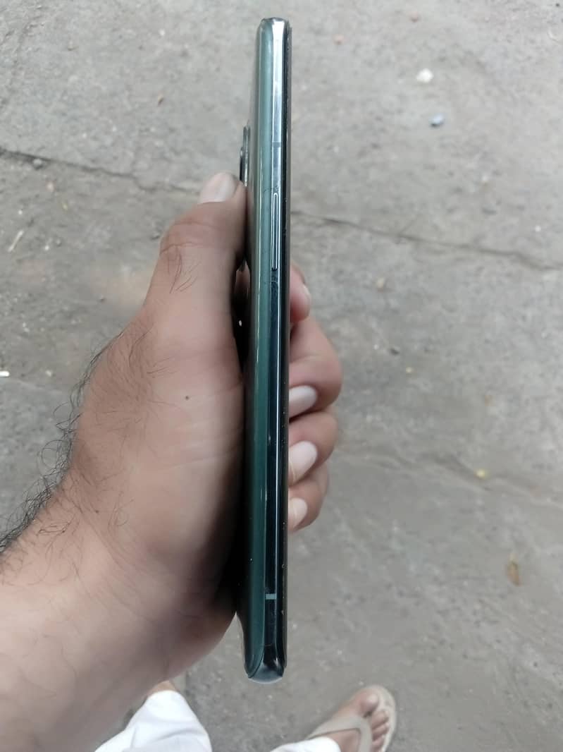 One Plus 9 Pro 5