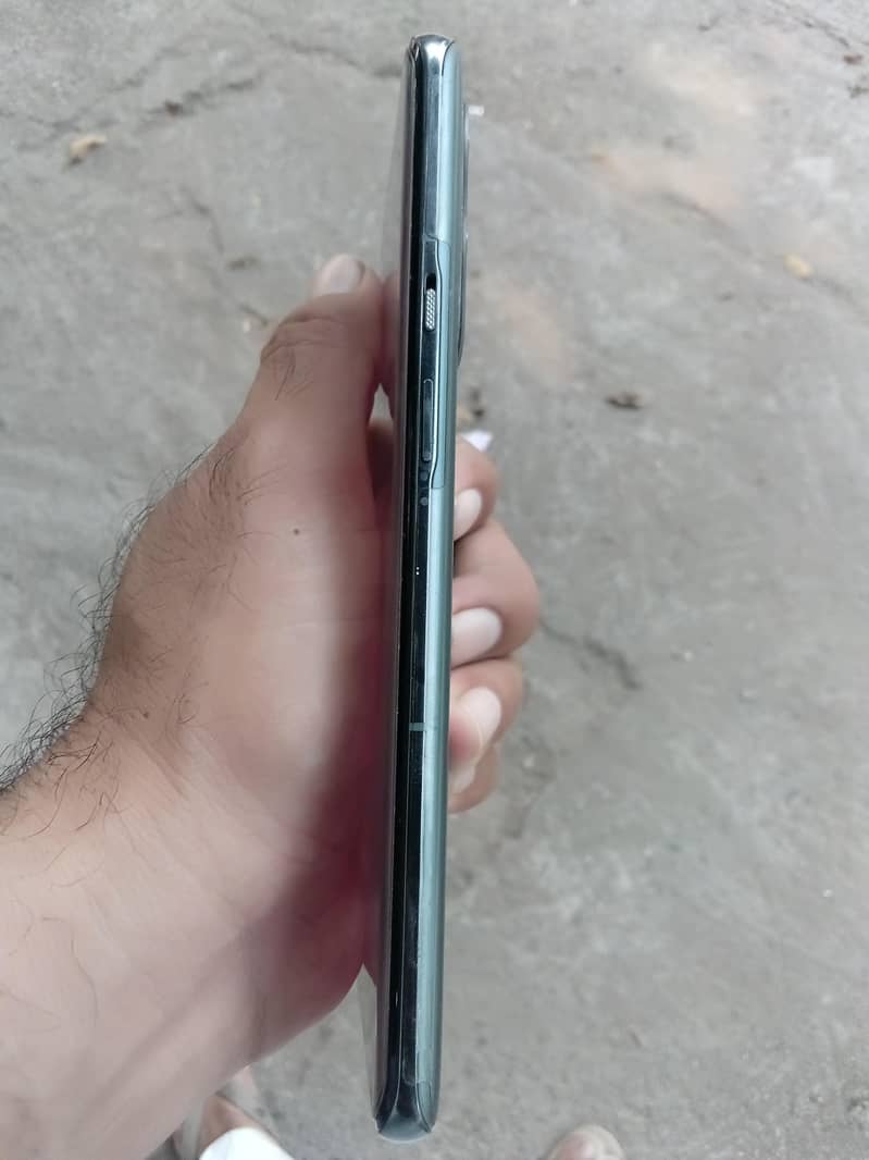 One Plus 9 Pro 8