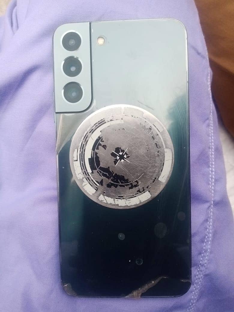 Samsung Mobile S22 Plus 2