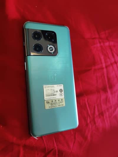 One Plus 10 Pro