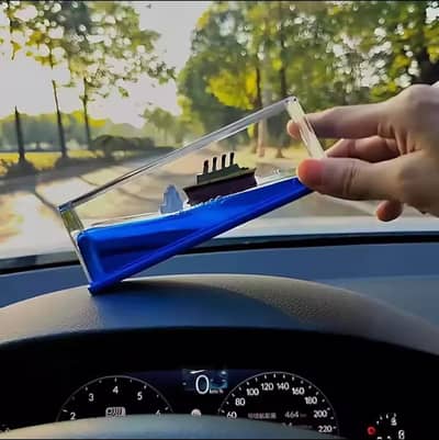 Dashboard showpiece