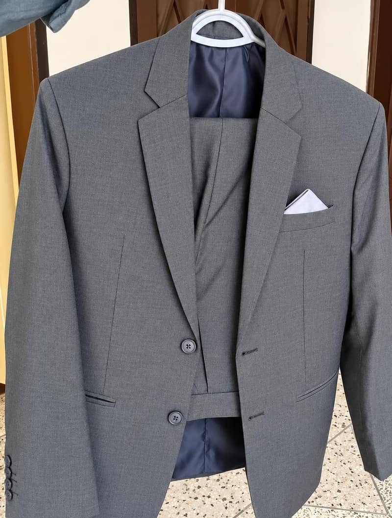 pent Coat 0