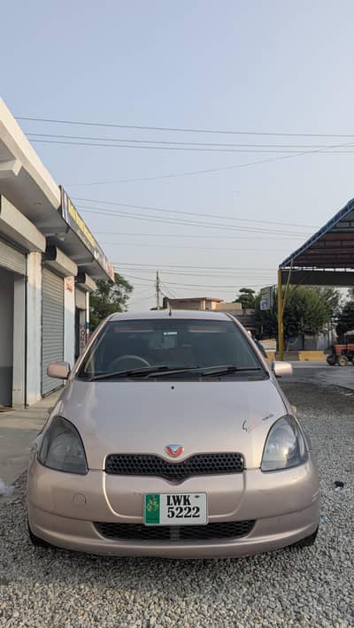 Toyota Vitz 2001